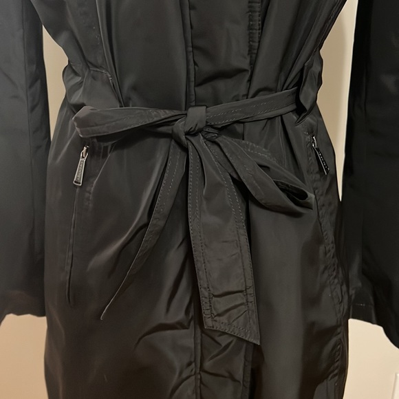 Laundry by Shelli Segal Double Layer Water Resistant Jacket - Picture 3 of 11